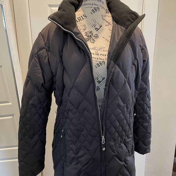 Eddie Bauer Long Black Goose Down Parka for Ultimate Winter Comfort. XL - Picture 3 of 7